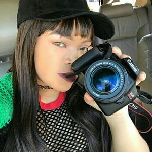 Meet your Posher, Kayla candy